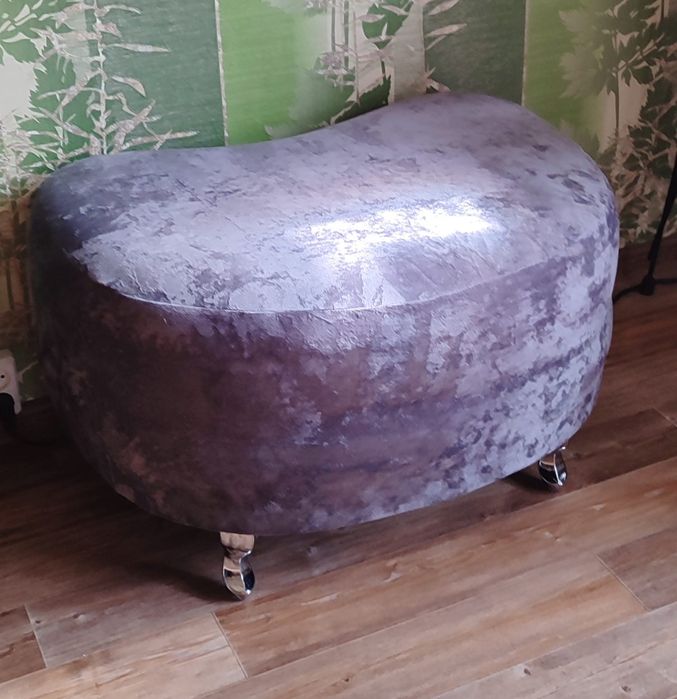 Пуфик велюр серый