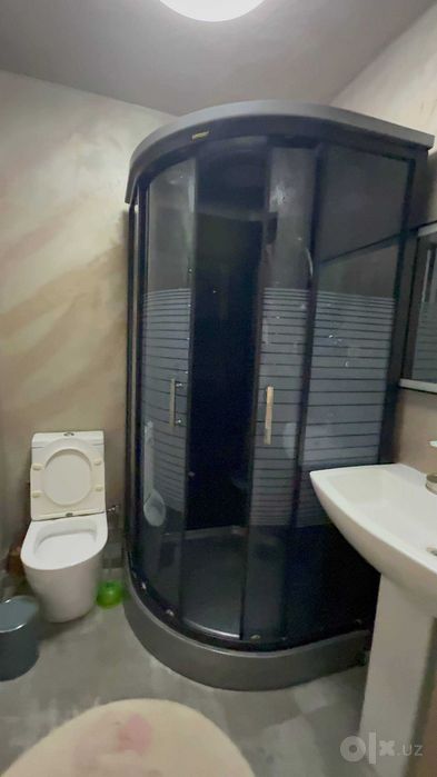 Аренда квартира ул. Садыка Азимова 4/2/2 250 м2