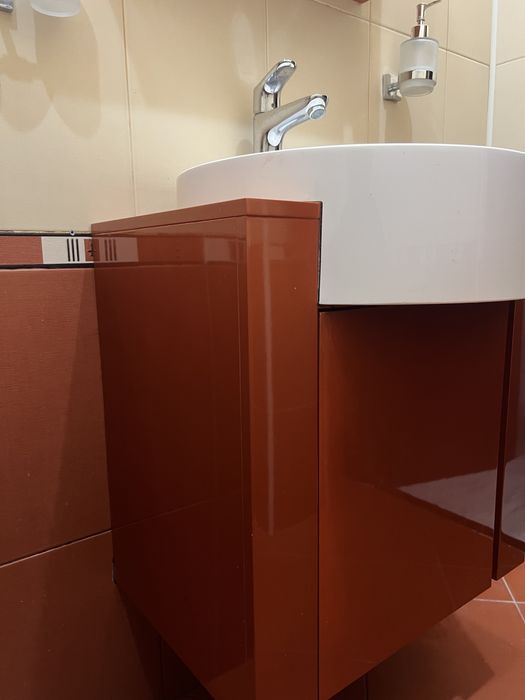 Мебели за баня. Комплект