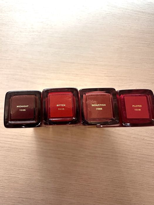 Madara фондьотен, NL пудра, Кiko Milano 3d hydra гланц