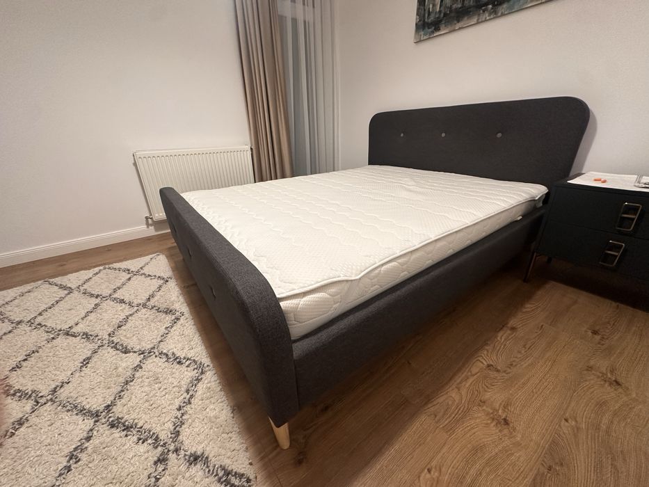 Pat dormitor cu slatea JISK gri ichis saltea medie - tare