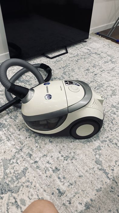 Пылесос мощный в отличном состоянии