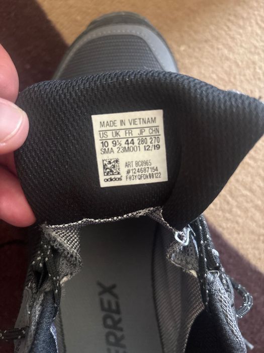 Маратонки gore-tex