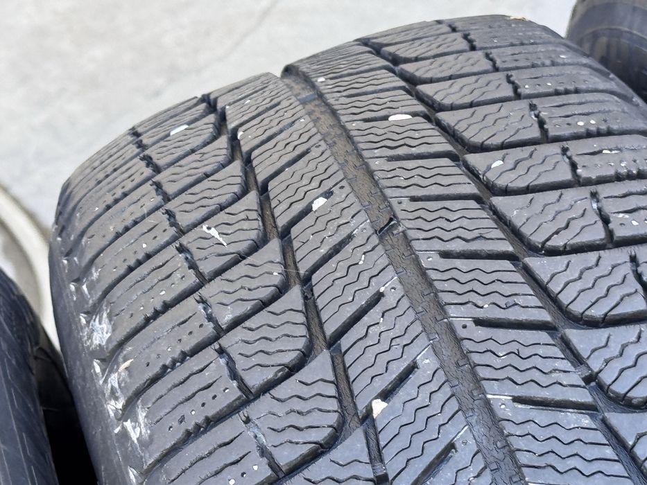 215/65/R16 Micnelin X Ice 4бр всесезони dot3616