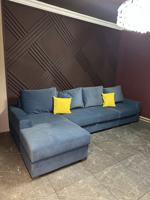 Продам диван как новый