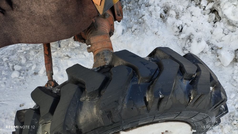 Продам Трактор Т-40 АМ с Прицепом