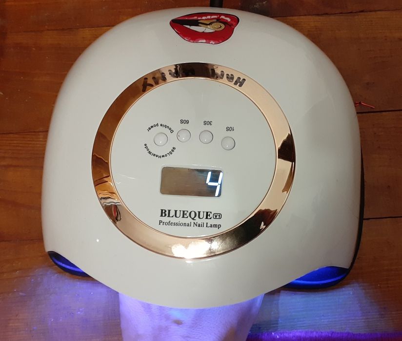 UV/LED лампа за гел лак/ нокти