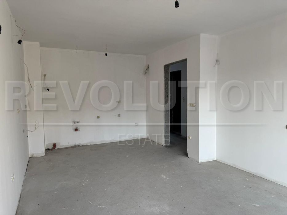 Тристаен апартамент в сграда с АКТ 16 в ж.к. Лозенец