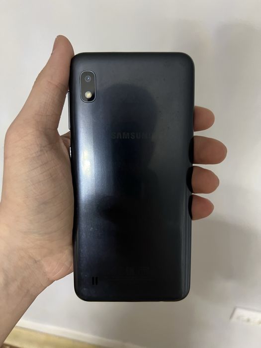 продам телефон самсунг а10 32гб