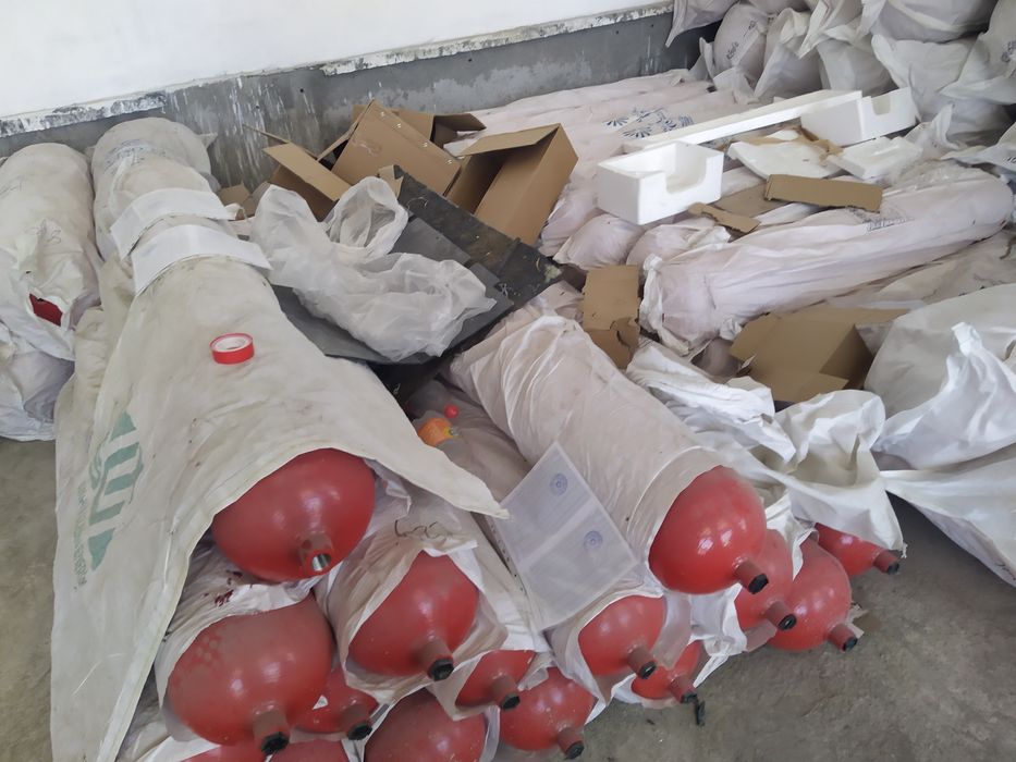 Метан газ балонлари бор