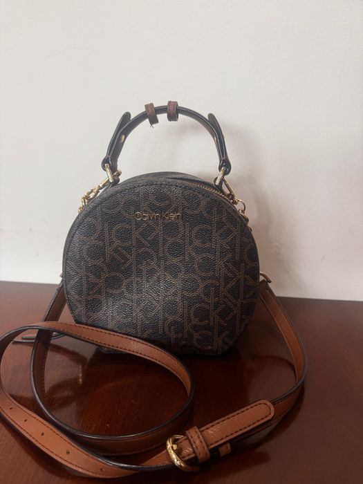 Calvin Klein bucket bag