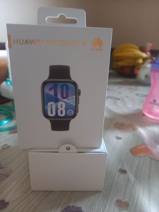 Смарт часовтик  Huawei Watch Fit 4