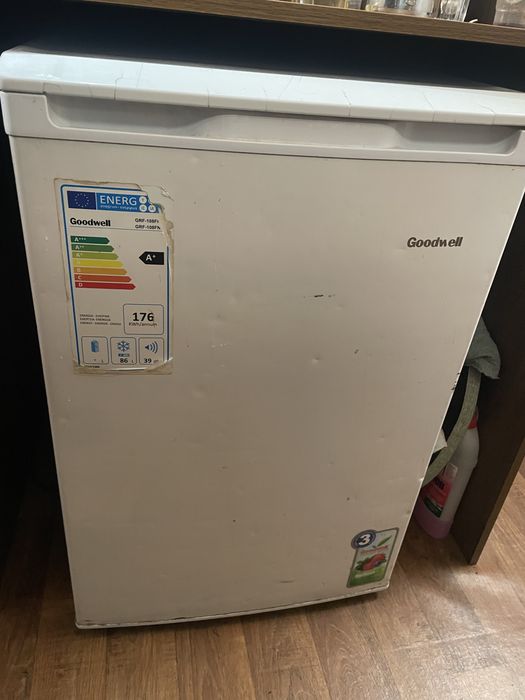 Морозильник метровый