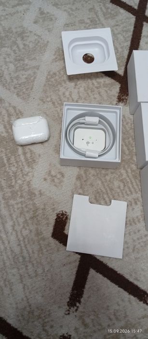 Продам наушники аир подс