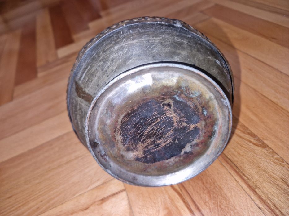 Vas ornamental vechi