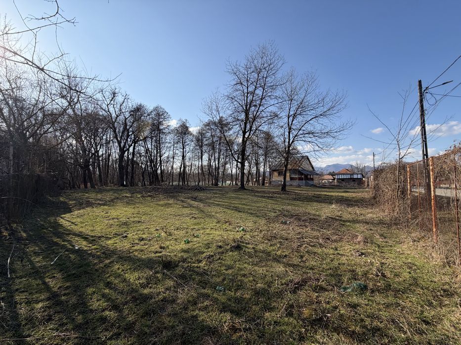 ! Teren unic in gorj cu deschidere de 80ml ( zona turistica )