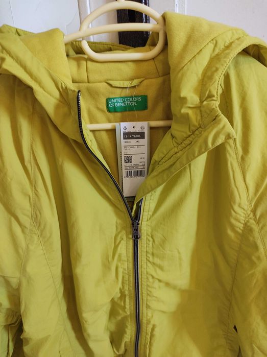 Яке Benetton     .