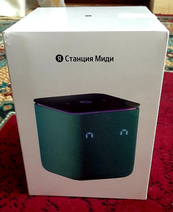 Yandex aqlli kalonkasi, Alisa sun'iy intellekti bilan! Midi stansiya M