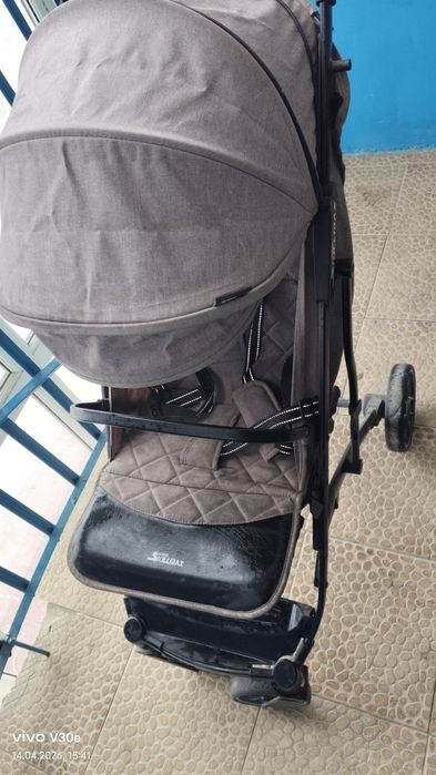 Коляска жеп женил бу