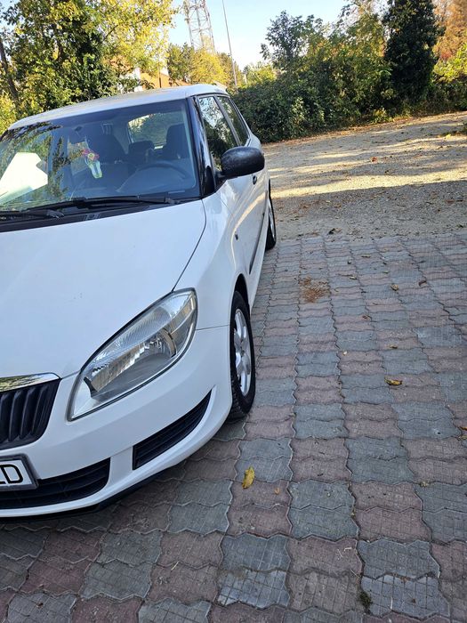 SKODA Fabia 2011 — imagine 11