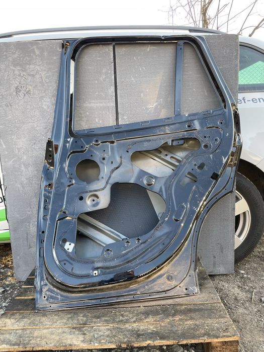 Задна дясна врата за BMW X1 F48 БМВ Х1 Ф48  2015-2022г 2бр