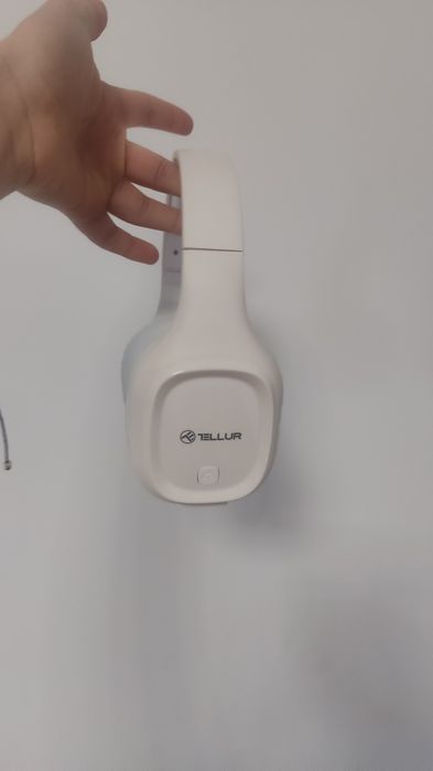 Se vand casti bluetooth