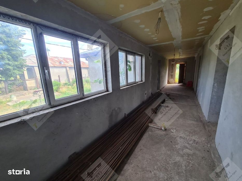 Casa Garoafa 120mp -Teren 2250mp Acces Rapid E85/Autostrada