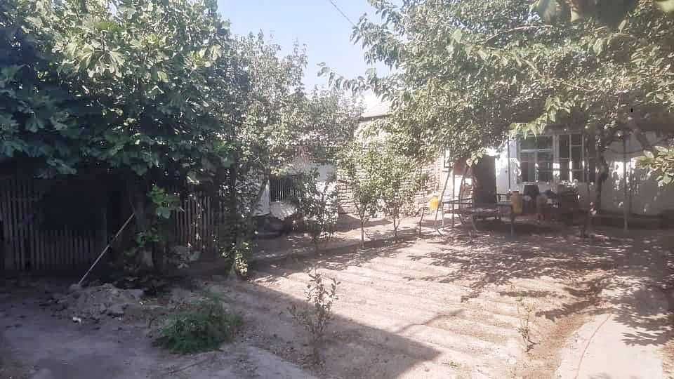 Домик 36 км² с участком 4 сот (центр Ферганы)