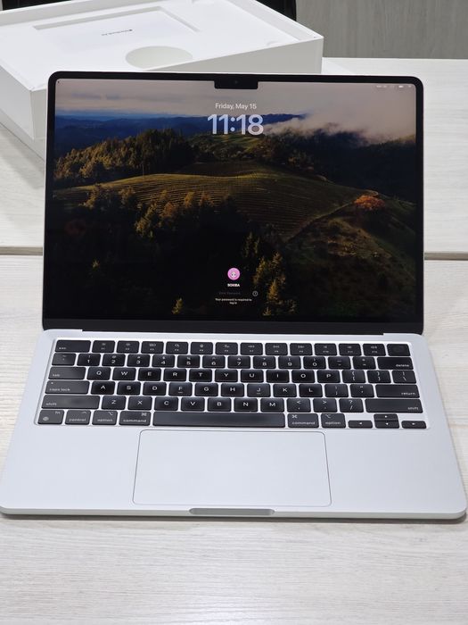 Apple Macbook air M2 13' 85%