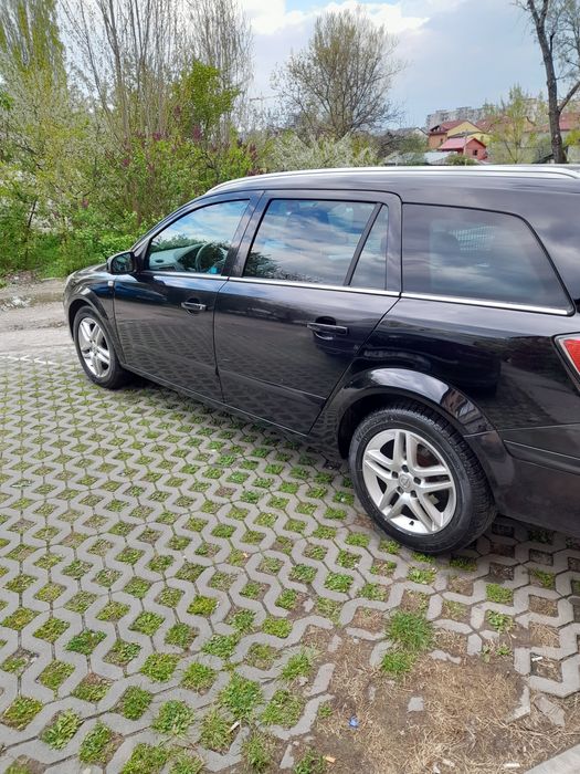 0pel Astra H 1.9 diesel