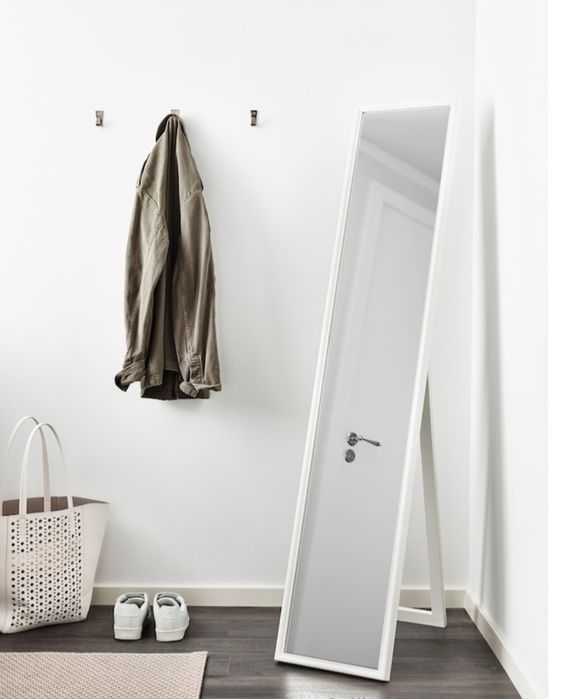 Зеркало напольное Икея