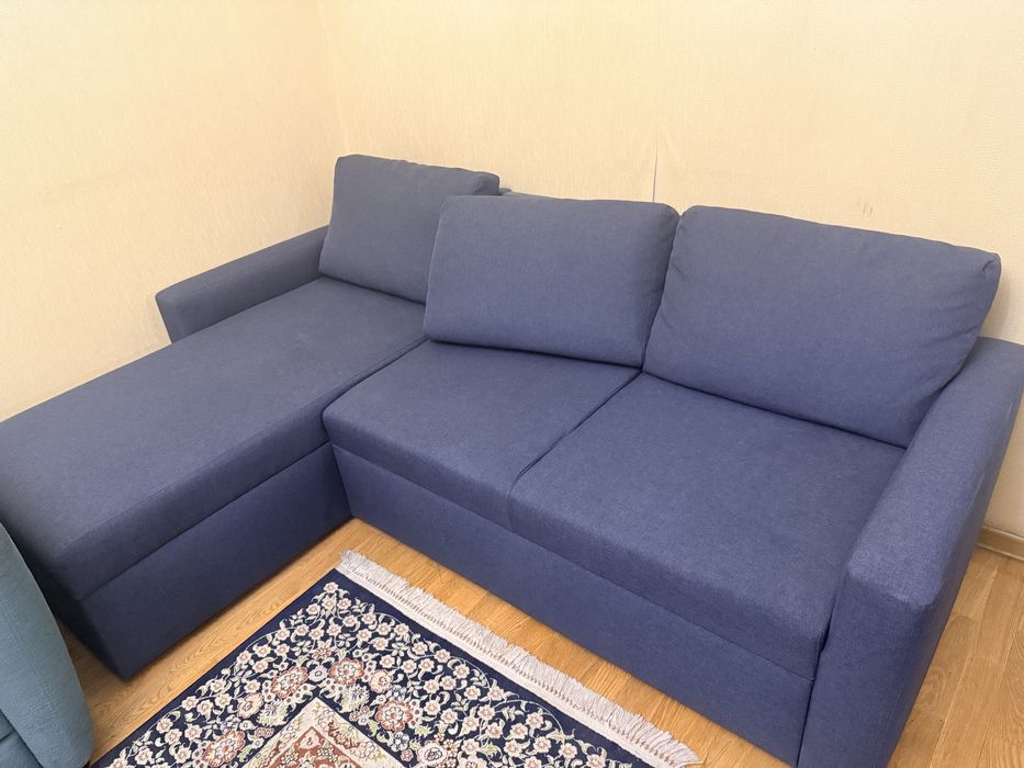 Продам диван хорошем состояниый