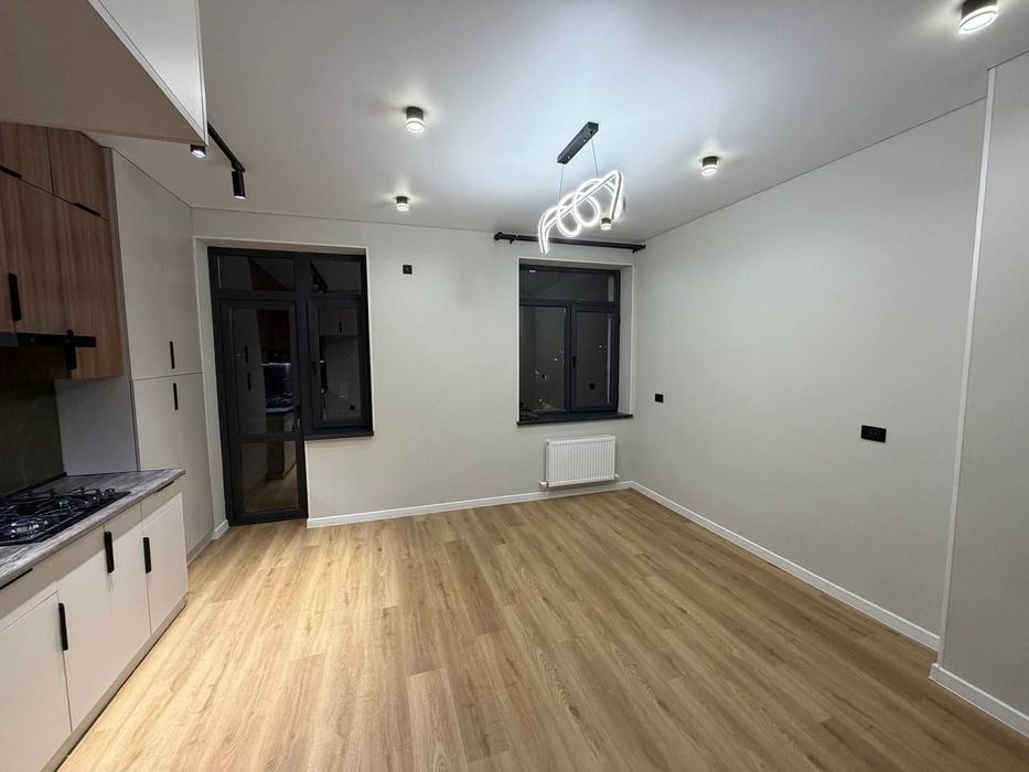 Новостройка Юнусабад 13кв 2/5/8. 50м² Новый ремонт