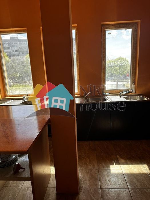 Продава се Заведение в Варна, Възраждане 1 - 360 кв.м за 1084 €/кв.м - Снимка #10