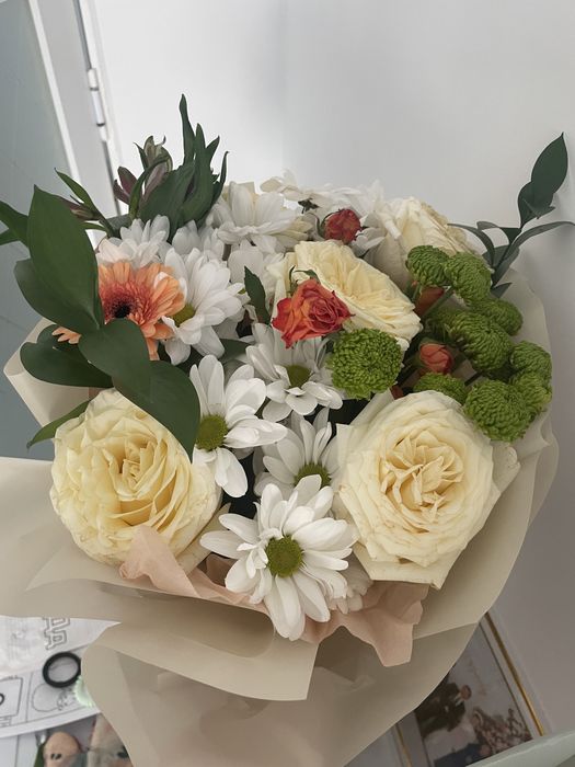 продам букет цветов свежие