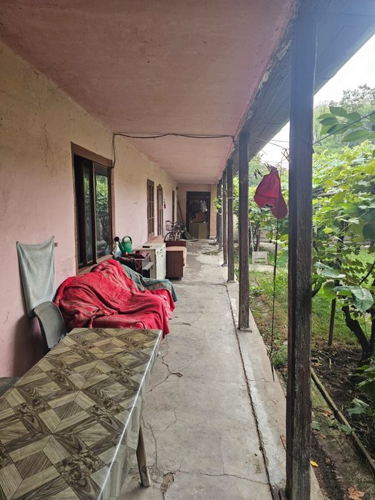 Casa de vanzare cu gradina Batiz-strada principala