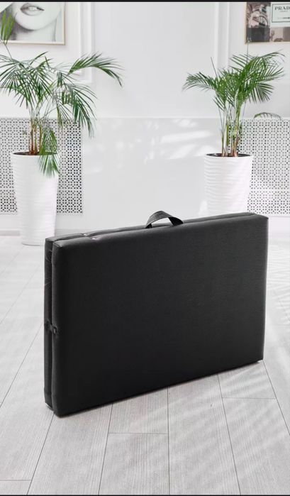 Кушетка косметологическая .