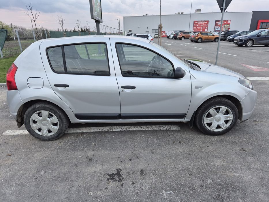 DACIA Sandero 2010 — imagine 4