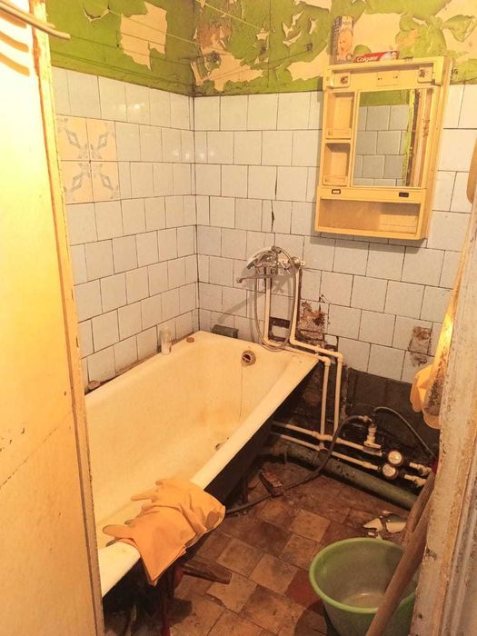 Продам 3-х ком. квартиру  Беркимбаева 180