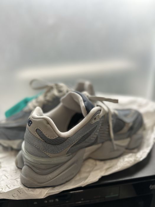 New Balance 9060 маратонки