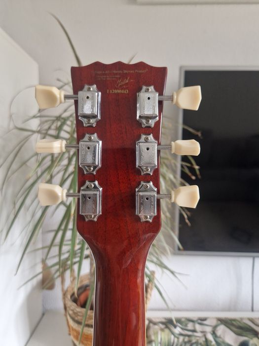 Vand chitara electrica Vintage v100 adf Slash