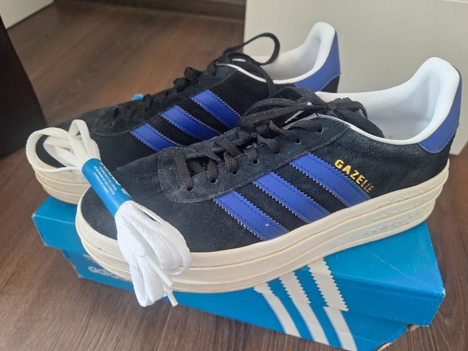 Оригинални дамски маратонки Adidas Gazelle