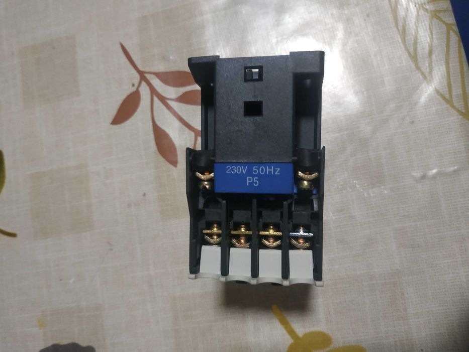 Контактор NC1-0910