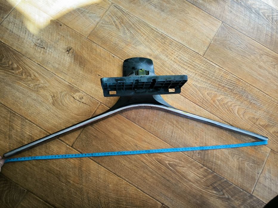 Подставка для телевизора