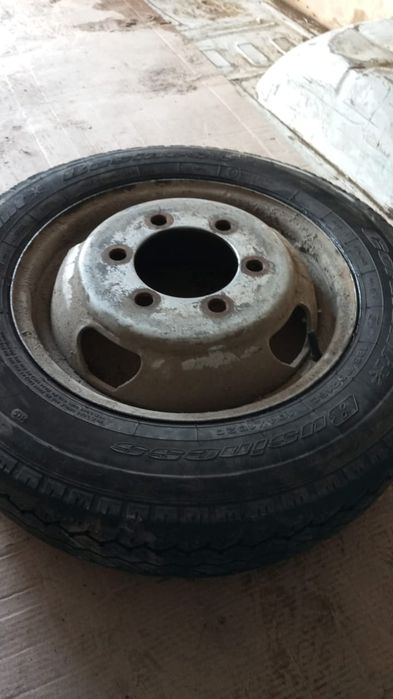 Продам шины на газель