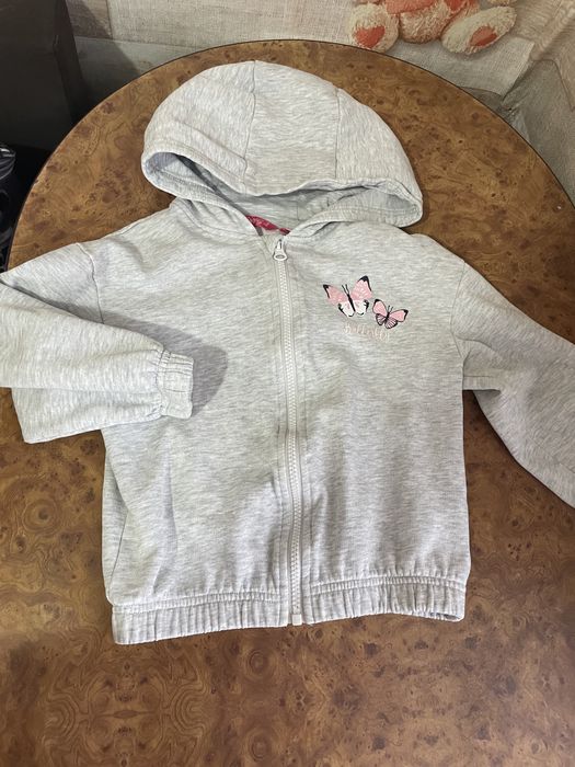 продам детские вещи на 4годика