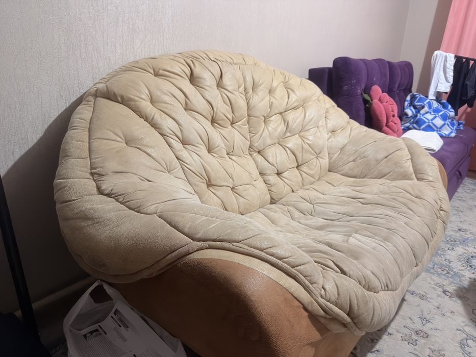 Продам компактный диван / софу