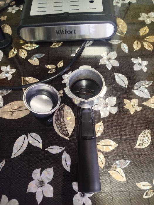 Продам кофеварку