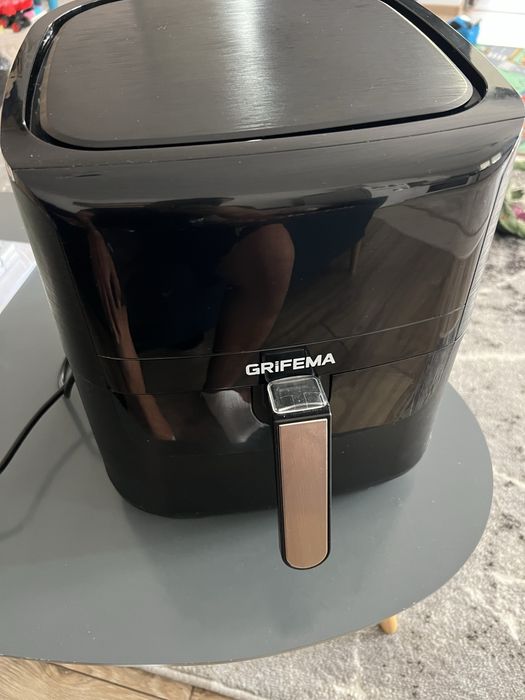 Vand friteuza air fryer grifema