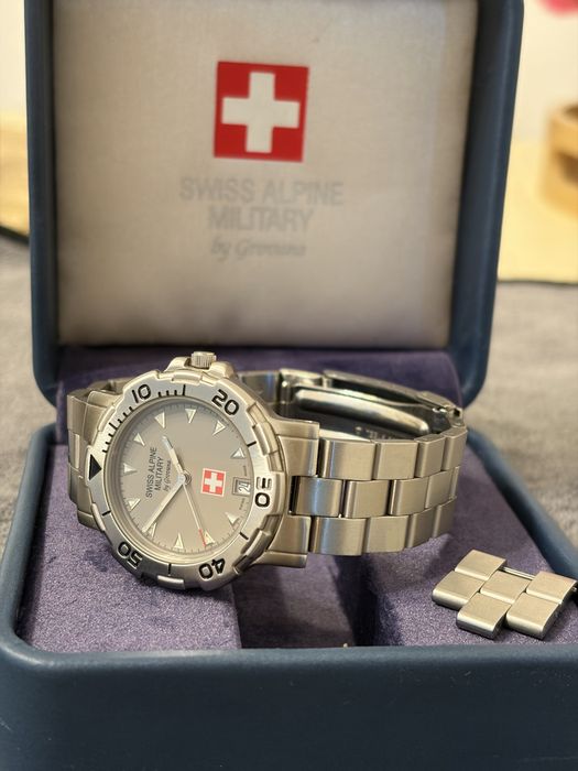 Ceas dama Swiss Alpine Military by Grovana